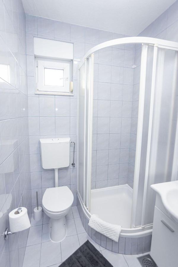Apartments Veronika トロギール エクステリア 写真