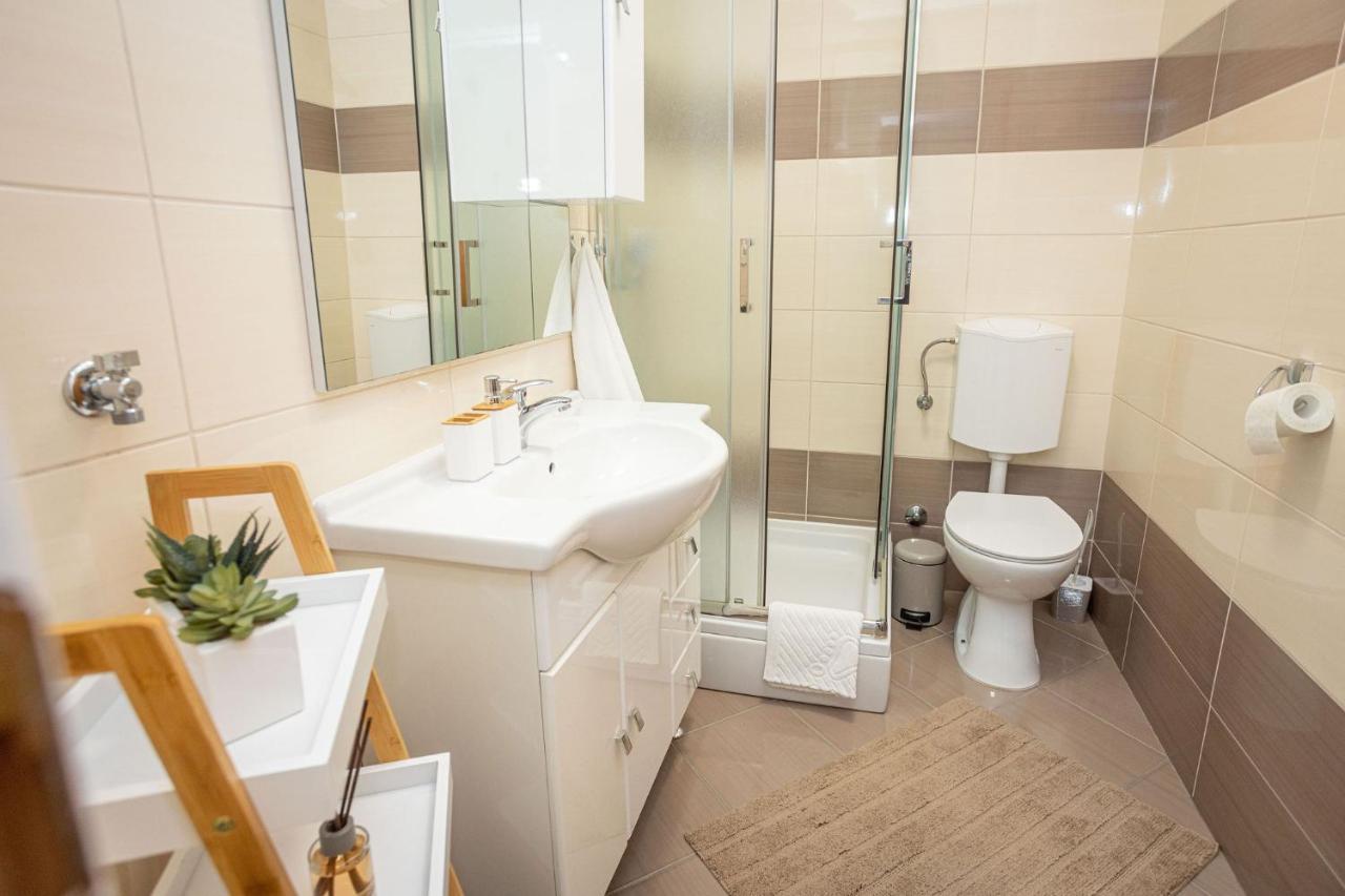 Apartments Veronika トロギール エクステリア 写真