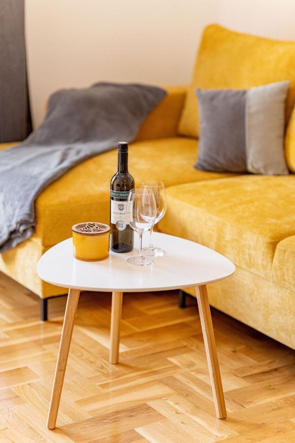 Apartments Veronika トロギール エクステリア 写真