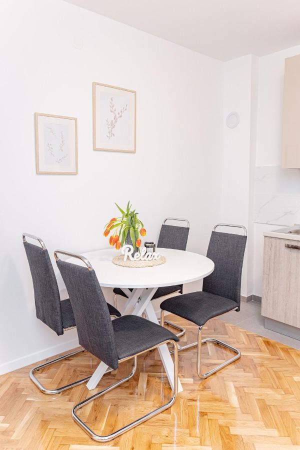 Apartments Veronika トロギール エクステリア 写真