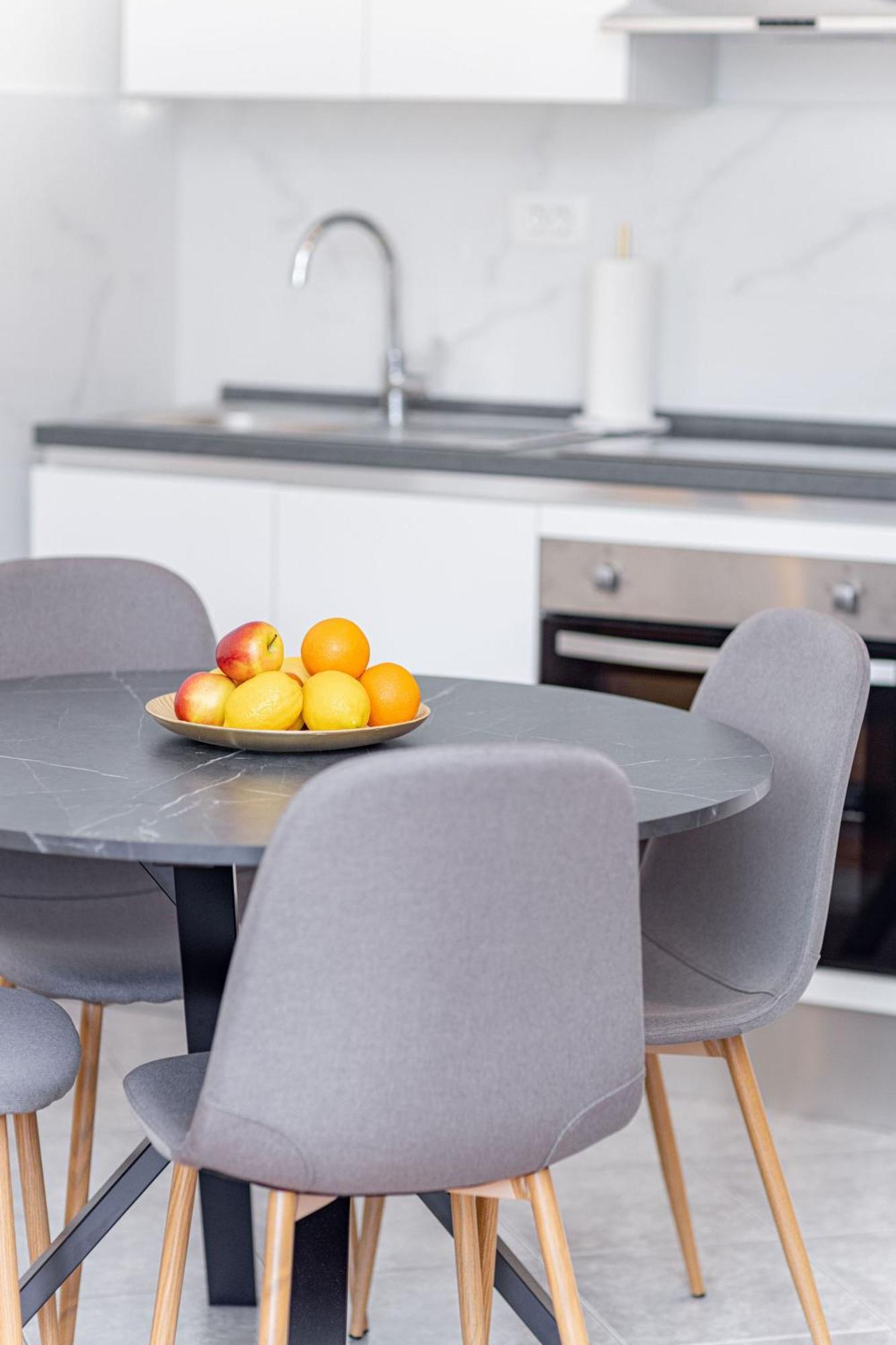 Apartments Veronika トロギール エクステリア 写真